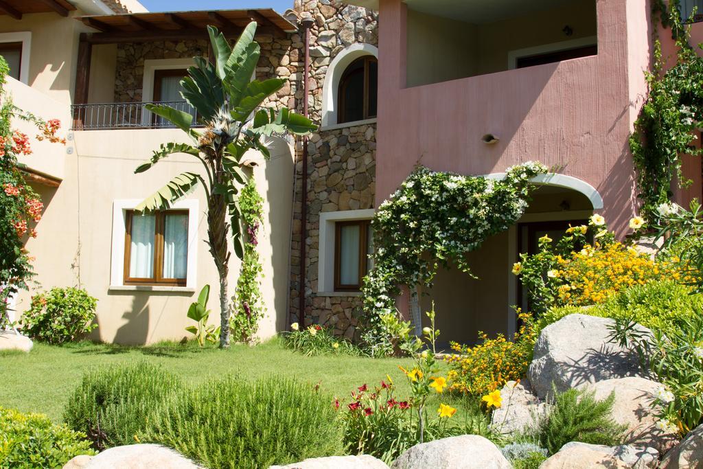 Hotel Mariposas Villasimius Exterior foto