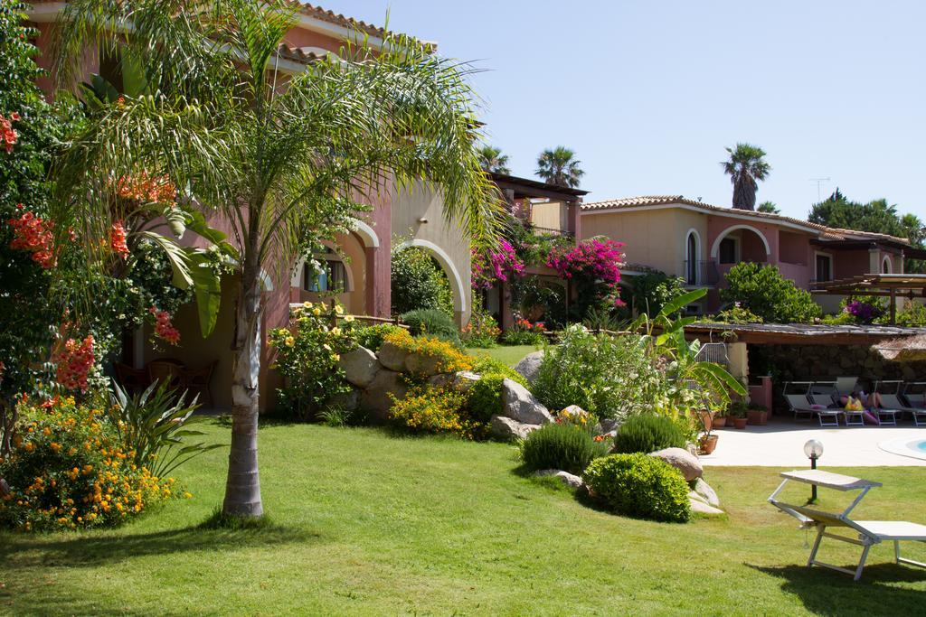 Hotel Mariposas Villasimius Exterior foto